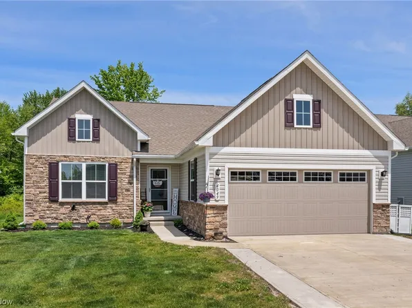 4049 Honeysuckle Ln, Perry, OH 44081