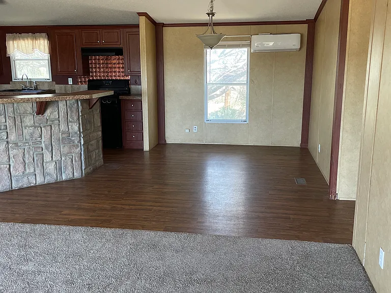 55 Morales Rd — Photo 5