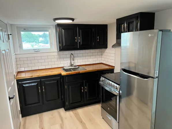 (undisclosed Address), Derry, NH 03038