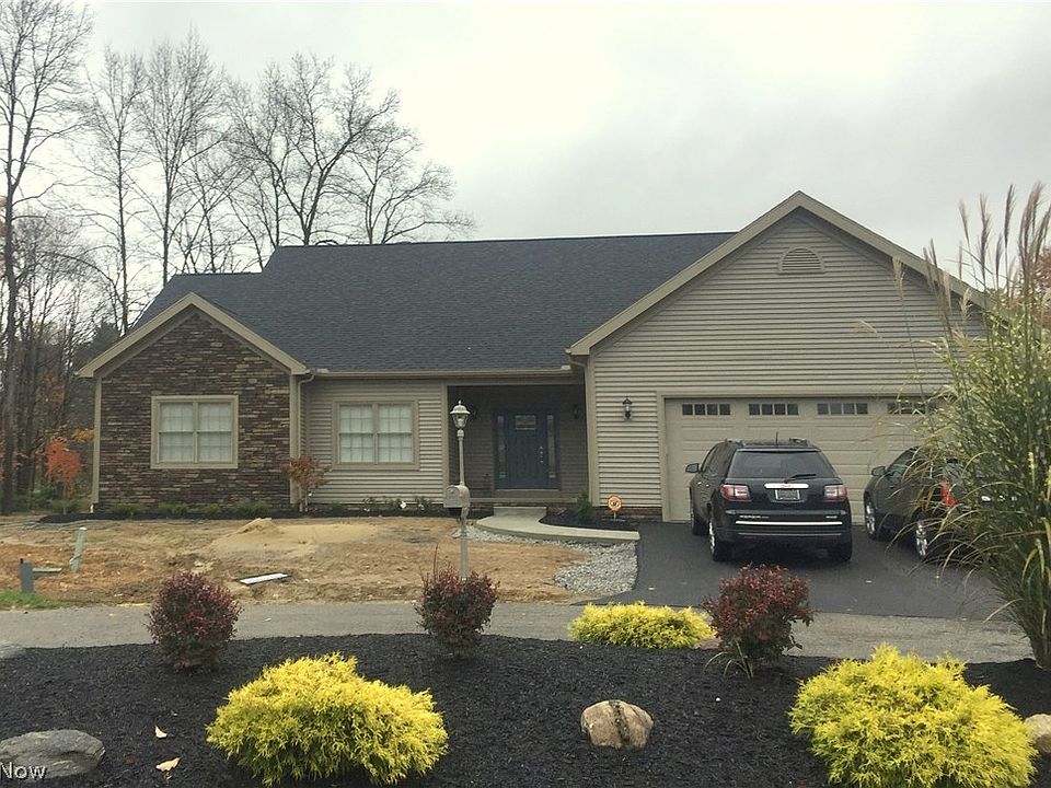 1st image of 2312 Briarwood Dr