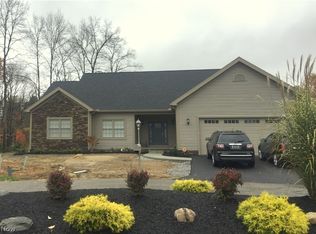 2312 Briarwood Dr, Poland, OH
