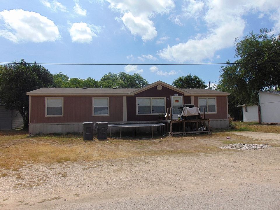 2nd image of 78 Pecan Dr