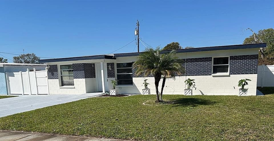 1st image of 6008 N OLIVE AVENUE