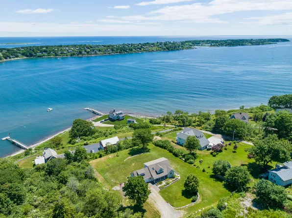 56 Little Bird Lane, Harpswell, ME 04079