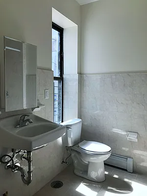 Rented by Crosstown Apartments NYC | media 42