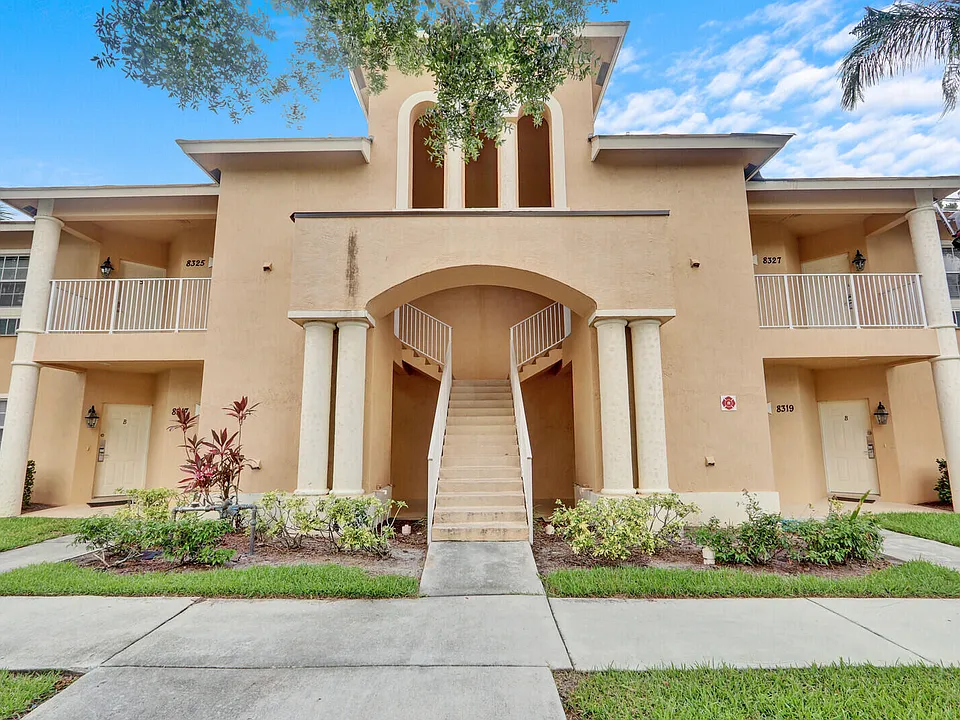 8319 Mulligan Cir
