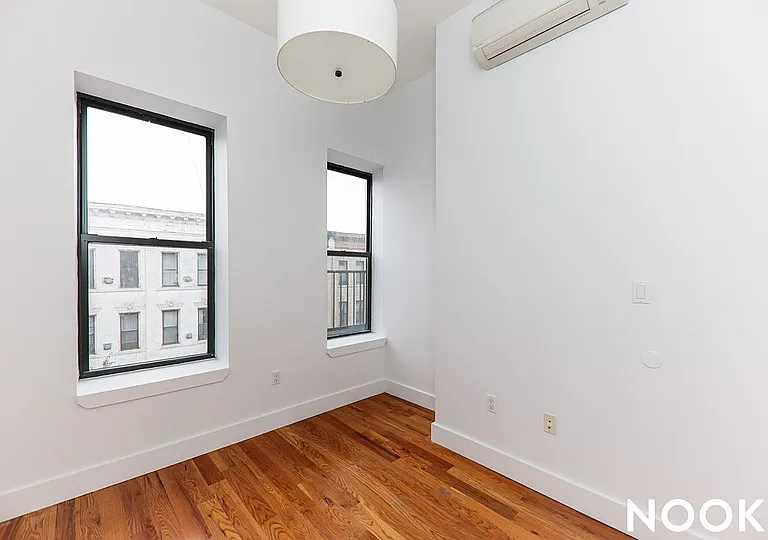 308 Jefferson St #4F — Photo 7