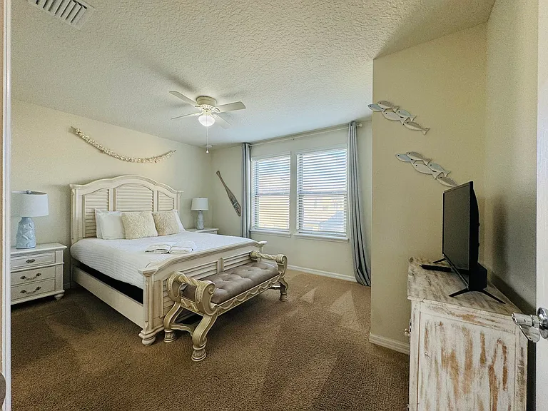 1509 Mumbai Way — Photo 17