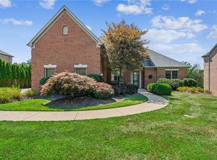 2107 Crestwood Dr, Mc Donald, PA 15057