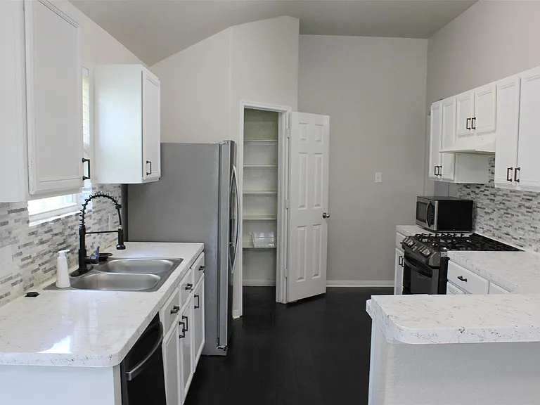3139 Upland Spring Trce — Photo 7