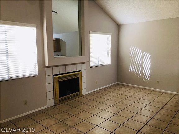 2nd image of 265 Aspen Knoll Dr #0