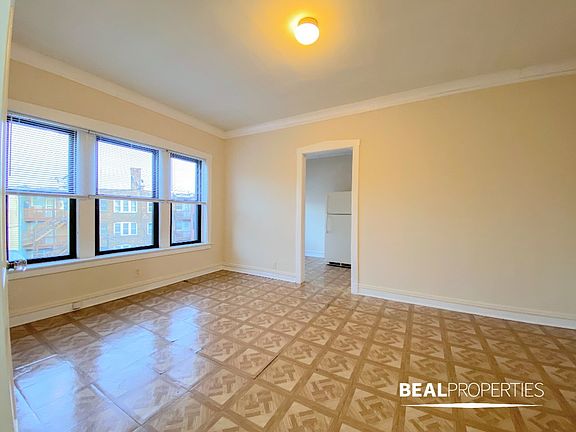 2nd image of 2244 W Wilson Ave #2244308