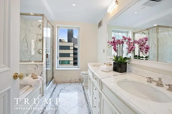 Sold by Trump International Realty | media 25