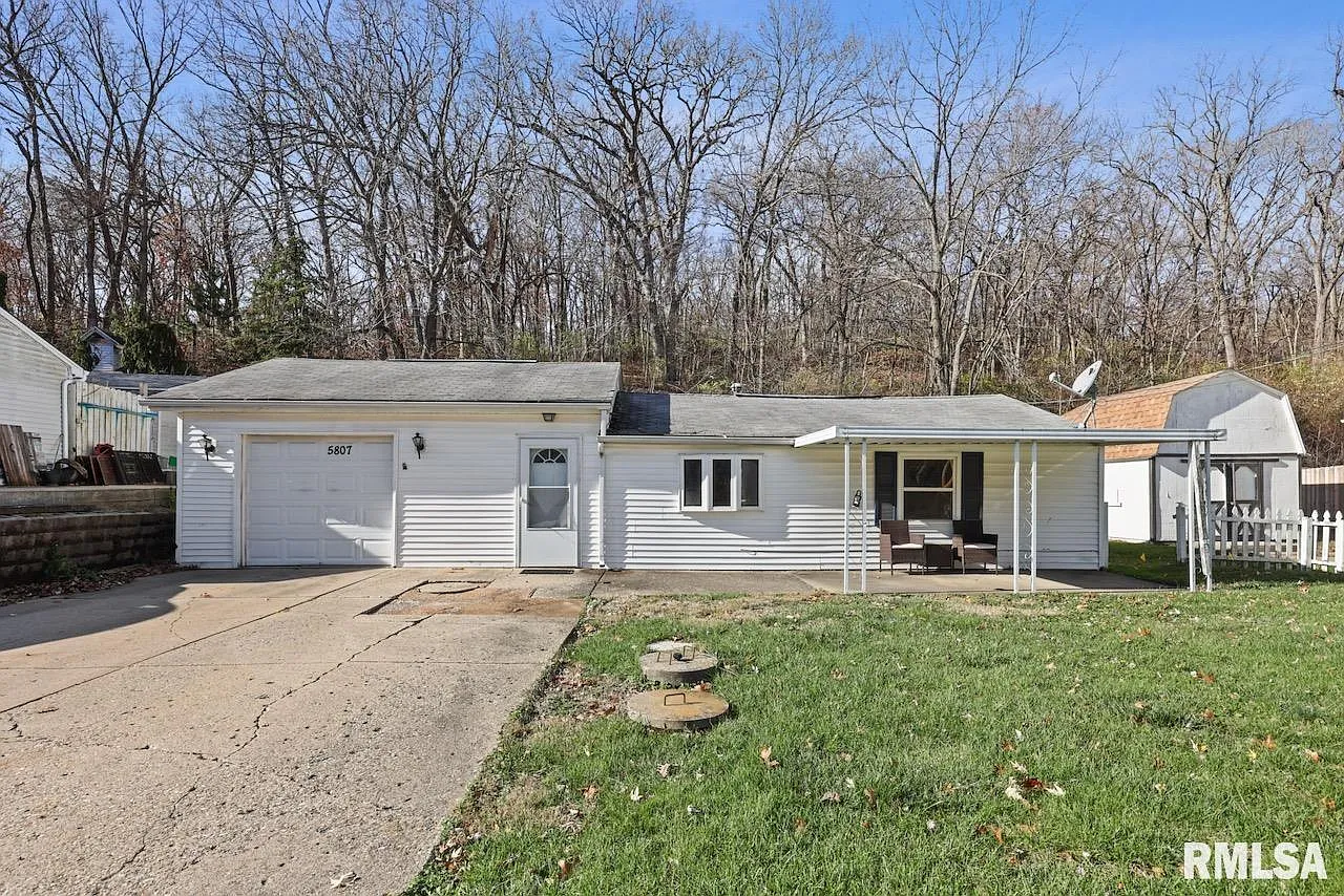 5807 N Koerner Rd photo 1