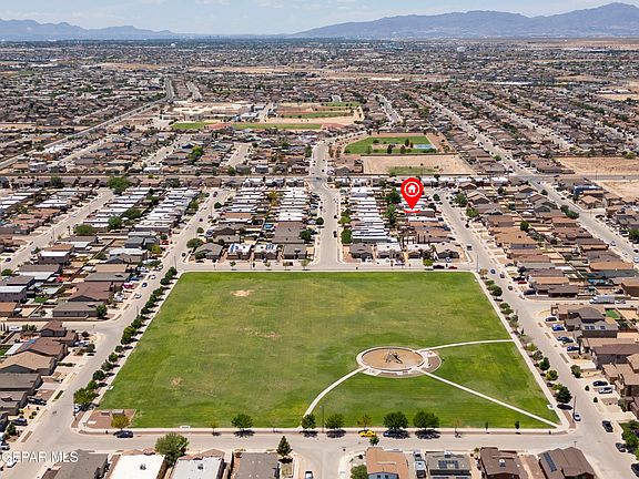 3rd image of 14516 Jesus Almeida Ave