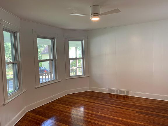 Living Room - Bay Window