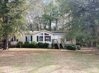 68 Upper River Rd, Hawkinsville, GA 31036