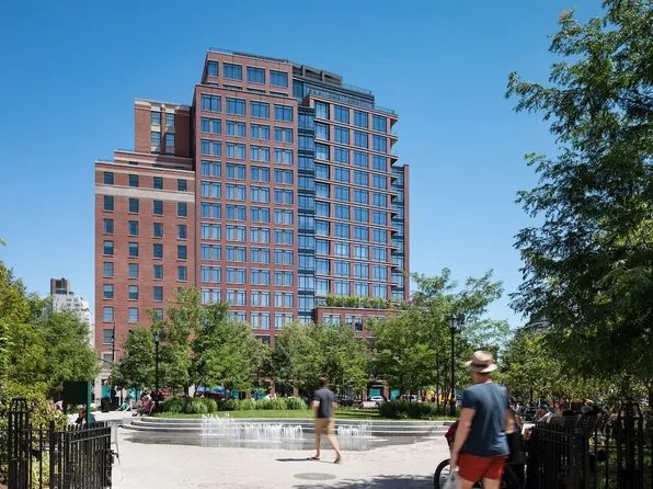 160 West 12th Street