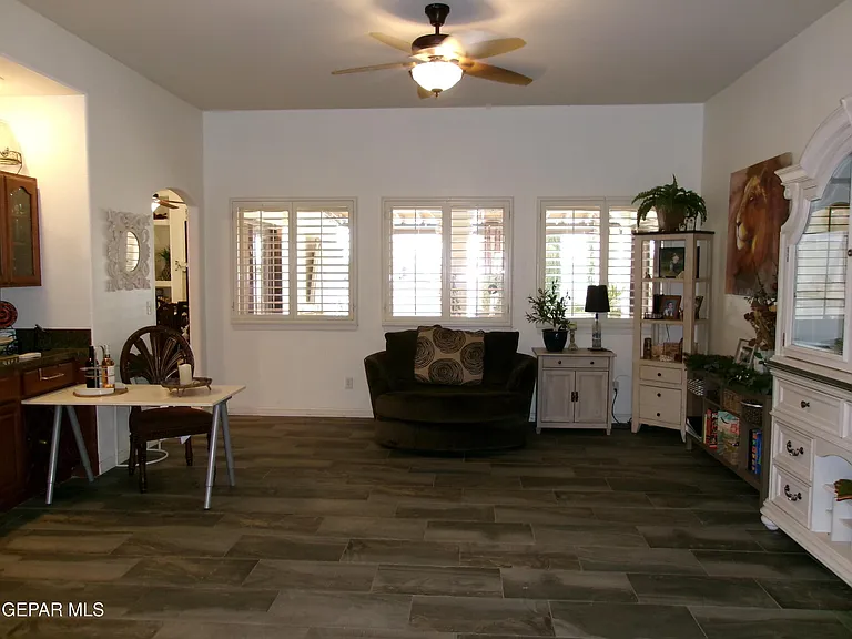 5833 Angel St — Photo 5