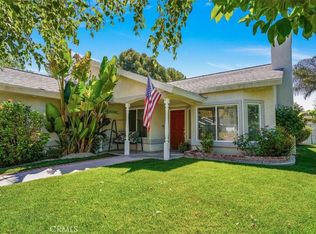 22470 Paragon Dr, Santa Clarita, CA 91350