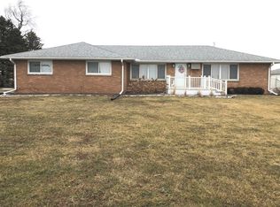 14755 E 9000th Rd N, Grant Park, IL 60940