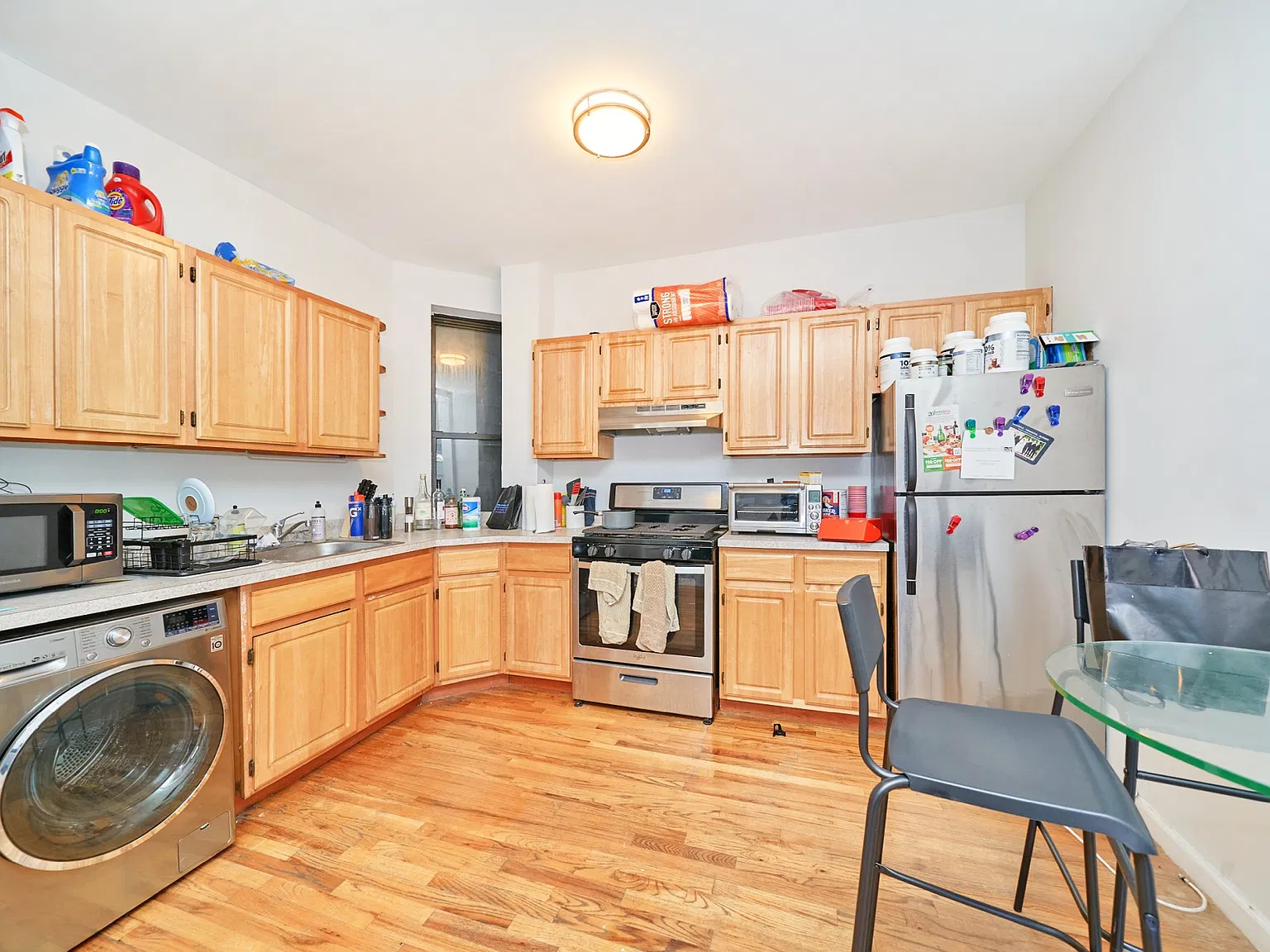 364 West 36th Street — Photo 2