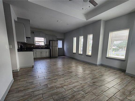 5th image of 5804 Nightingale Ave