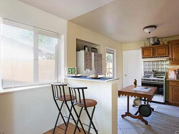 2nd image of 1864 Lima Dr