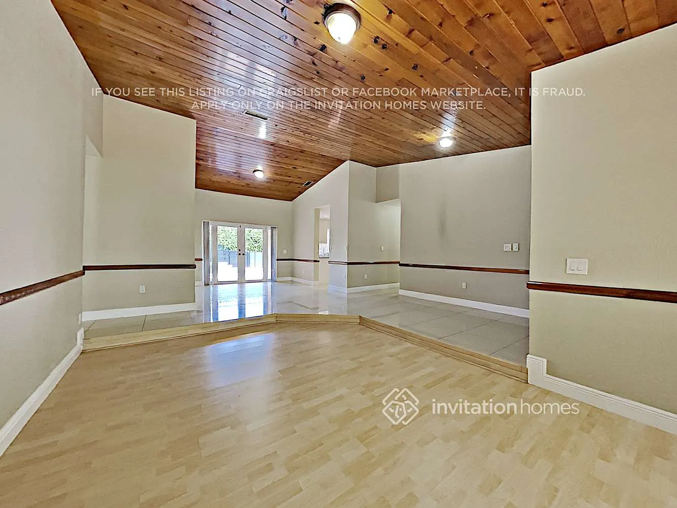 8361 NW 166th Ter Miami Lakes, FL 33016 — Photo 4