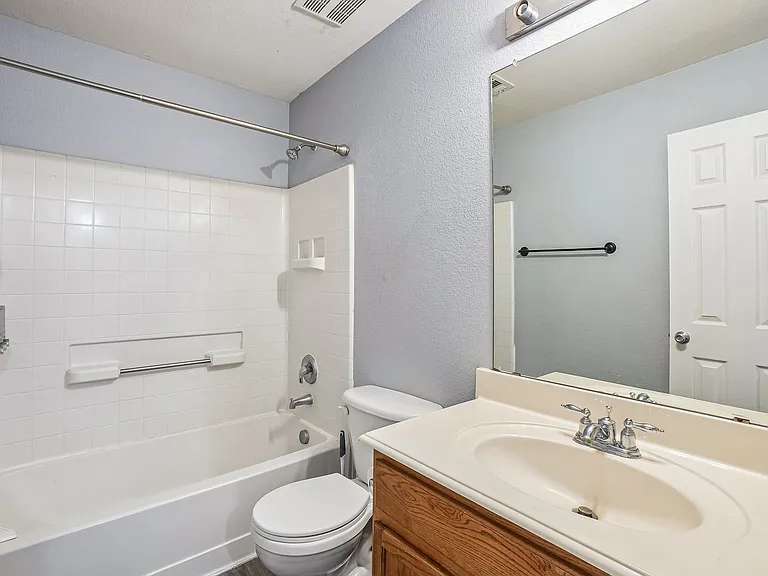 1220 Mockingbird Dr — Photo 32