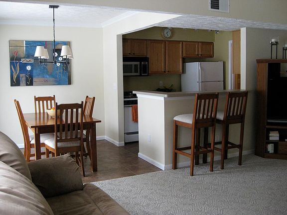 4th image of 8691 Kingfisher Ln