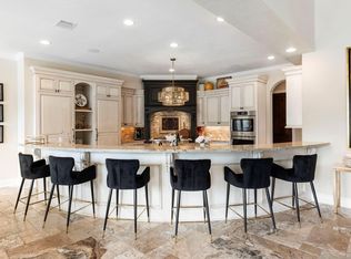 13 Pleasant Shadows Dr, Spring, TX 77389