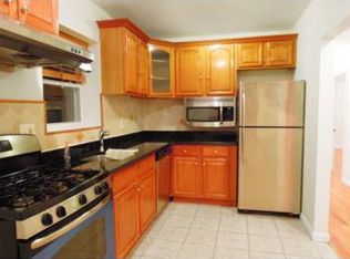 16650 16th Rd, Whitestone, NY 11357