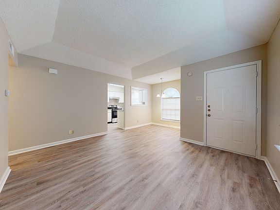 3rd image of 504 Matt Ln #506