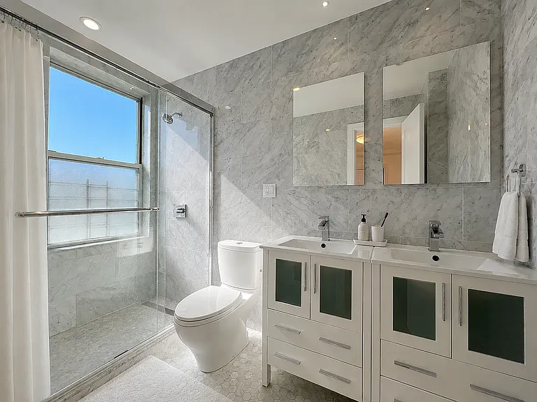290 Riverside Dr #15V — Photo 8