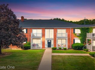 2405 Torquay Ave APT 207, Royal Oak, MI 48073