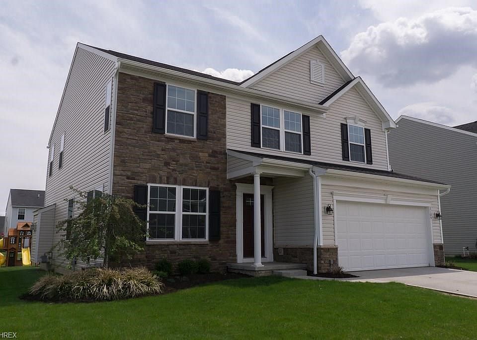 1st image of 3105 Woodland Trl
