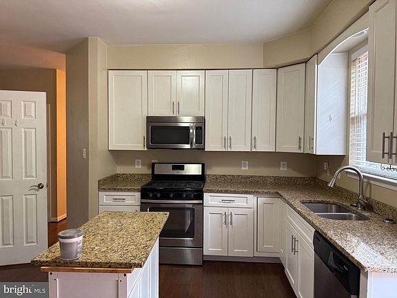 5th image of 11519 Shearwater Dr