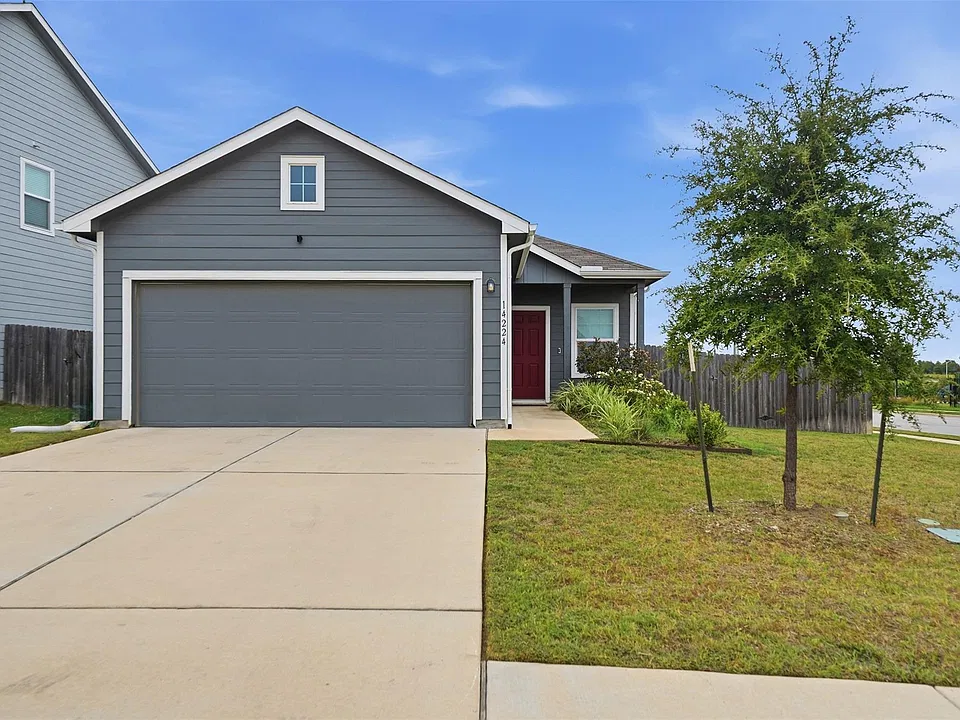 14224 Lyndora Ln