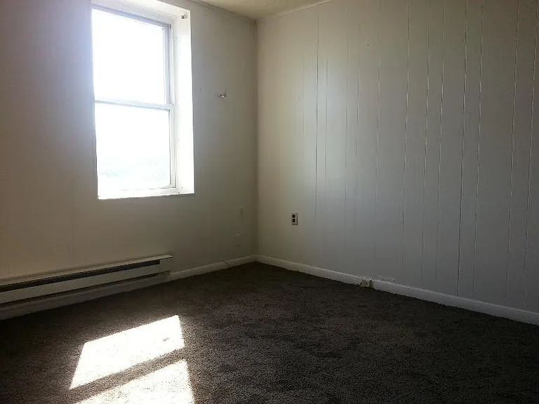 601 W Wingohocking St #3 — Photo 4