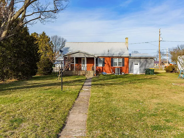 1002 Shakespeare Ave — Photo 29