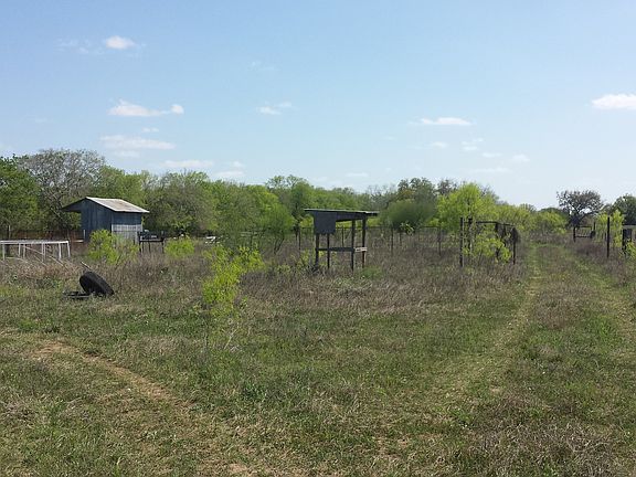 4th image of 670 W County Road 672