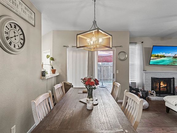 4th image of 8093 Langham Way