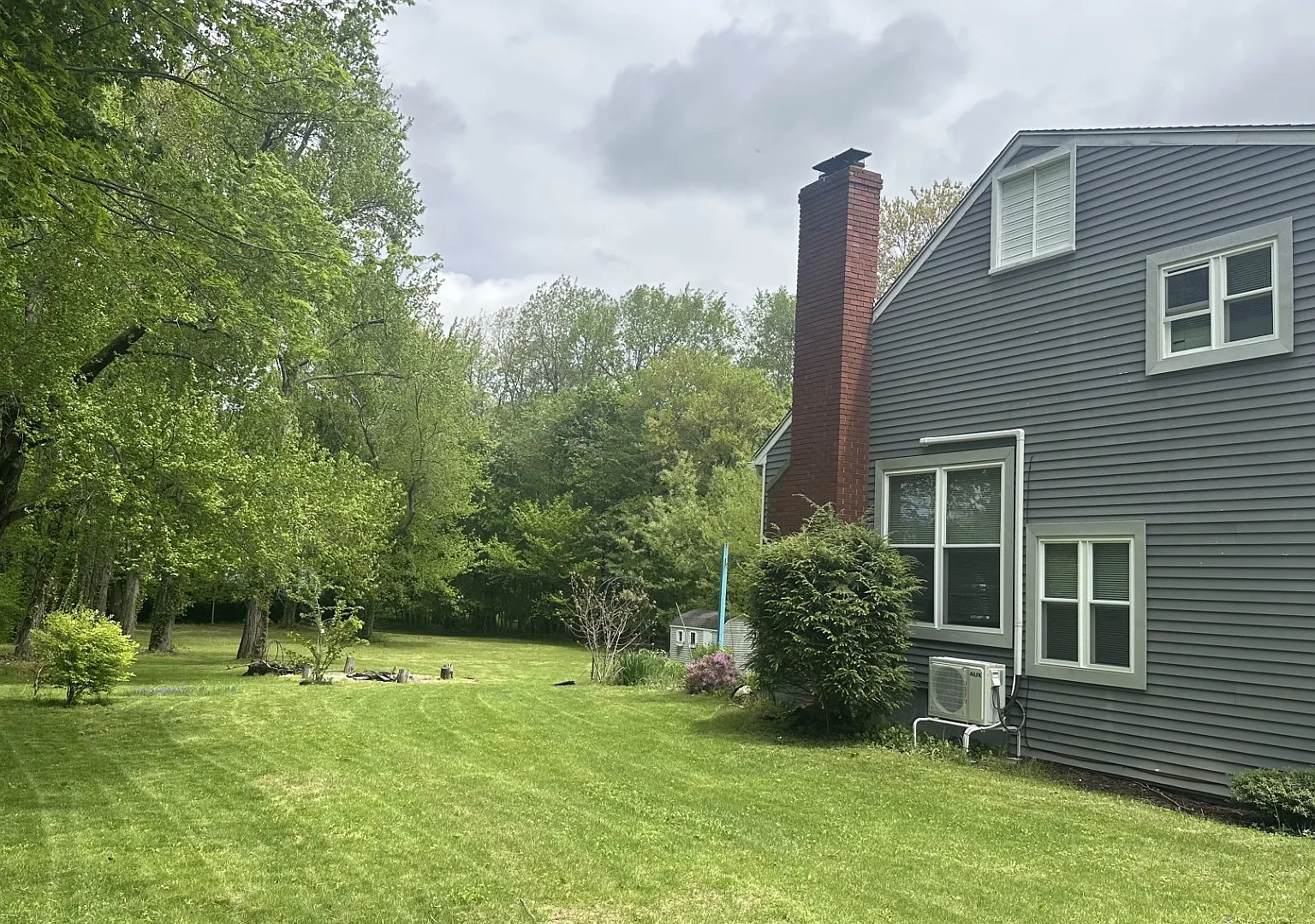 4 bed, 2259 sqft, $4,100 — Photo 1