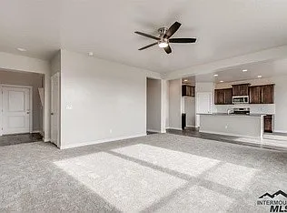 Building Photo - 4157 W Spring House Dr