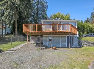 5619 Ocean View Blvd NE, Bremerton, WA 98311