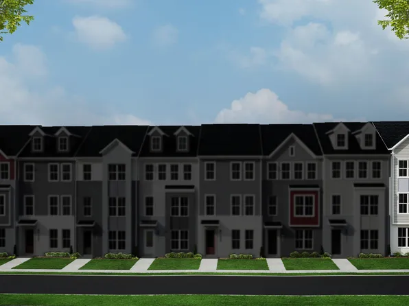 9771 Grant Ave, Manassas, VA 20110