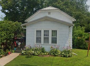 709 Lombard St, Muscatine, IA 52761