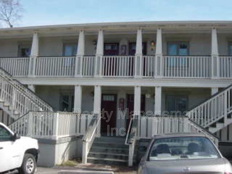 1st image of 1500 Luttrell St APT 2