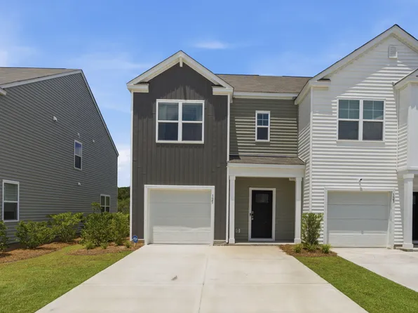 125 Yarrow Way, Moncks Corner, SC 29461